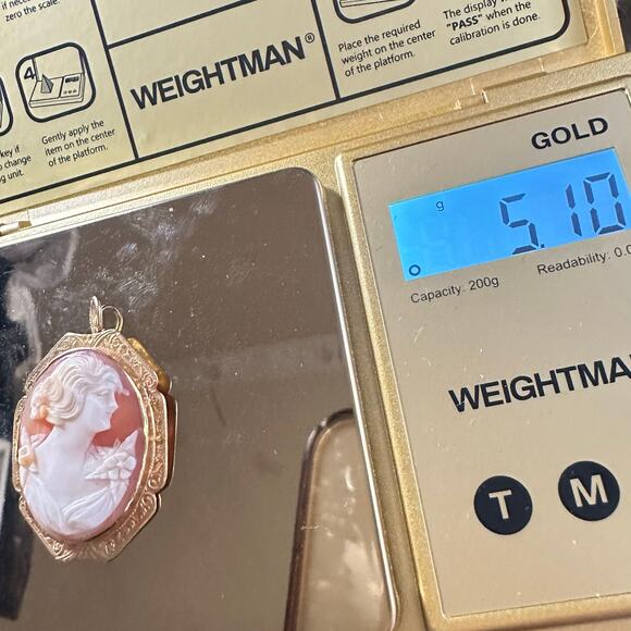 Antique Edwardian 1900s 1910s solid 14kt yellow gold carved shell cameo pendant - Picture 8 of 9